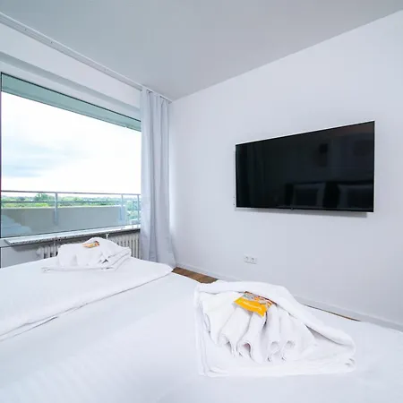 120 Sqm - 2 Bedrooms - Balcony - Kitchen نيوس